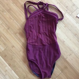 HONEYCUT LEOTARD LIKE YUMIKO